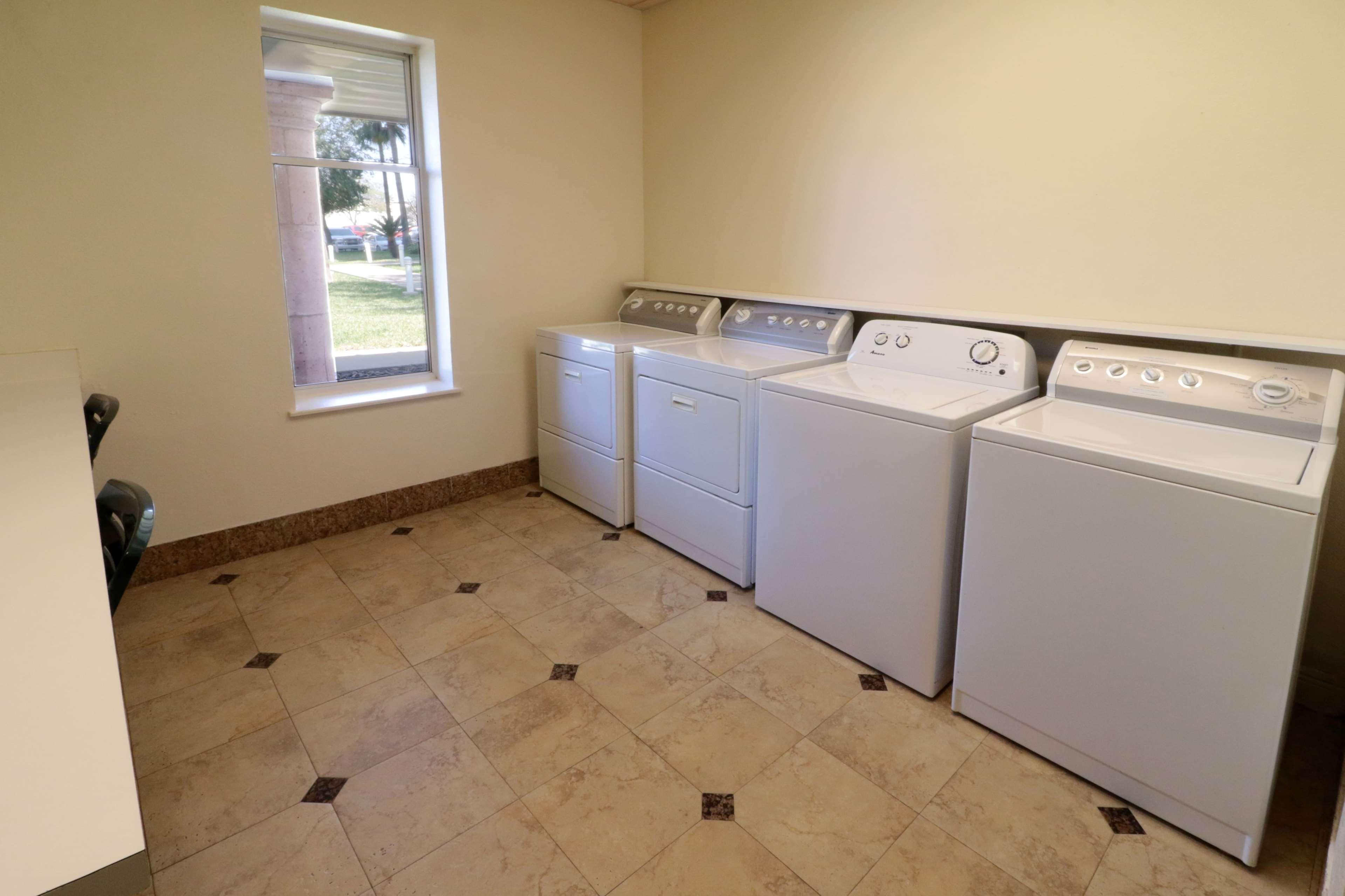 Wyndham Garden Mcallen At La Plaza Mall Eksteriør billede